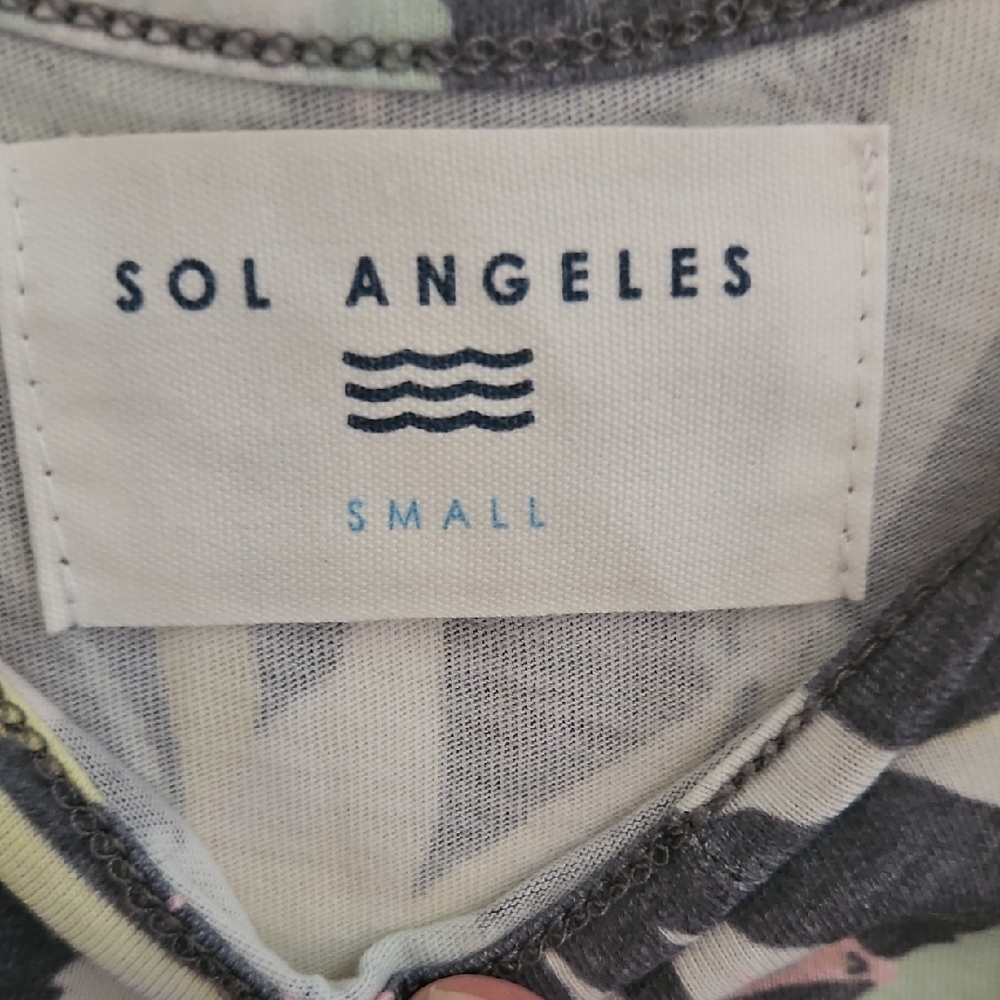 Sol Angeles Abstract Pattern Top - Picture 2 of 3